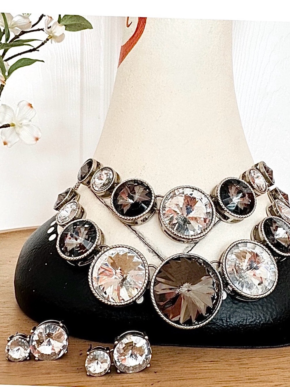 Silver Tone Black Statement Necklace & Earrings Set Bold Chunky Fashion Jewelry